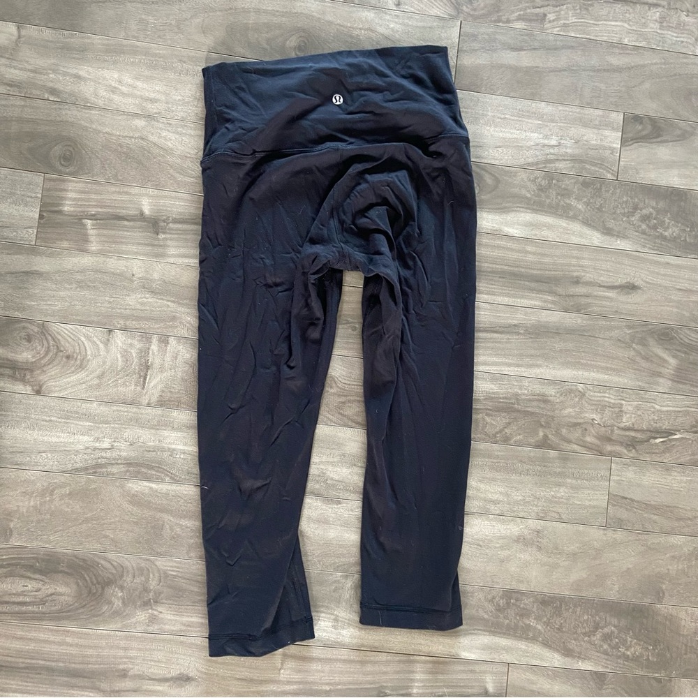 Lululemon Black Wunder Under Crop Leggings